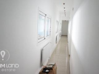 Forumland Real Estate, Διάδρομος