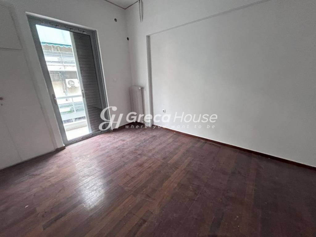 Renovated Apartment for sale in Pagrati