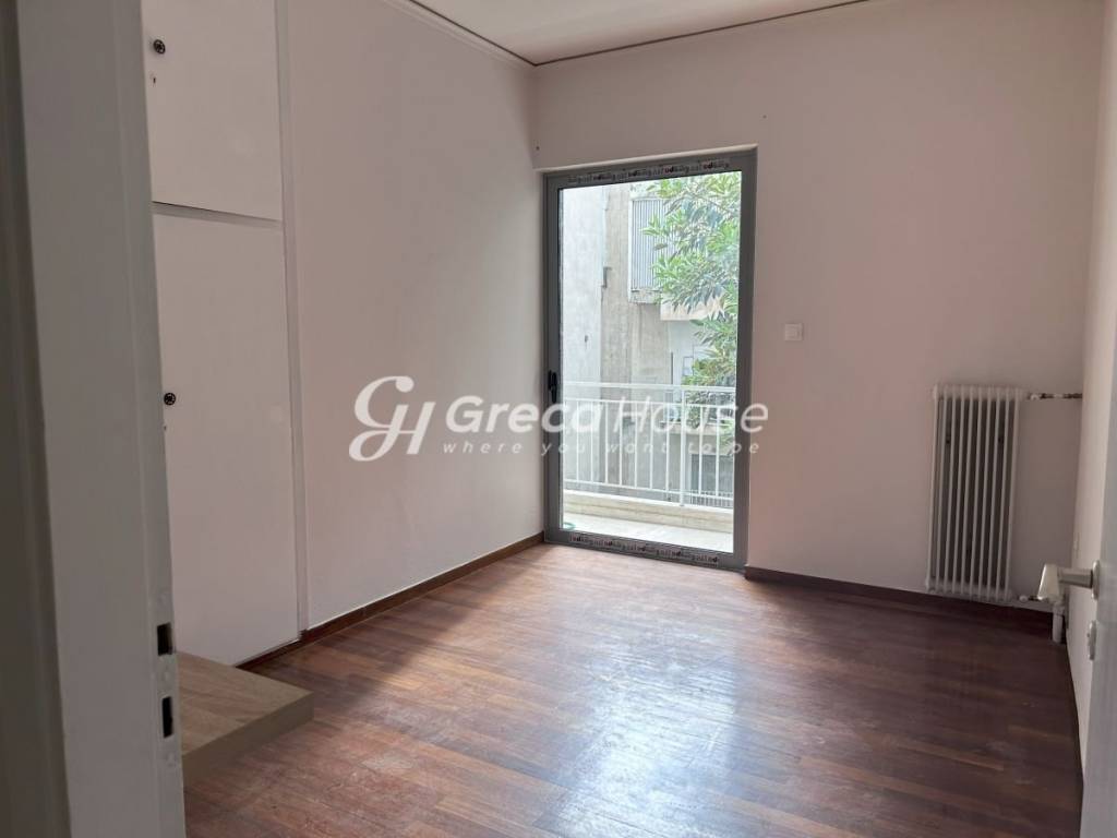 Renovated Apartment for sale in Pagrati