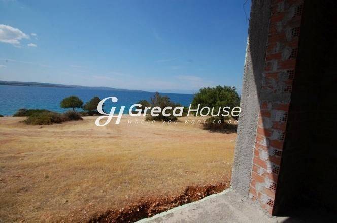 Seaside Villa For Sale in Porto Heli