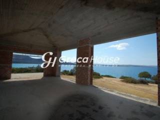 Seaside Villa For Sale in Porto Heli