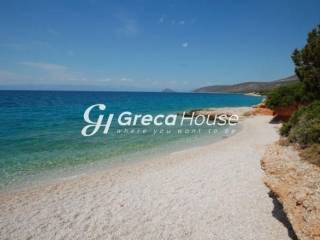 Seaside Villa For Sale in Porto Heli