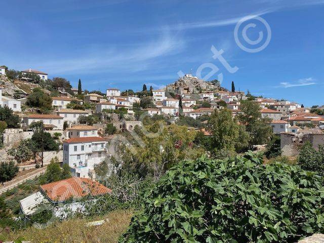 Garden Residence, Far reaching views of Hydra from terrace