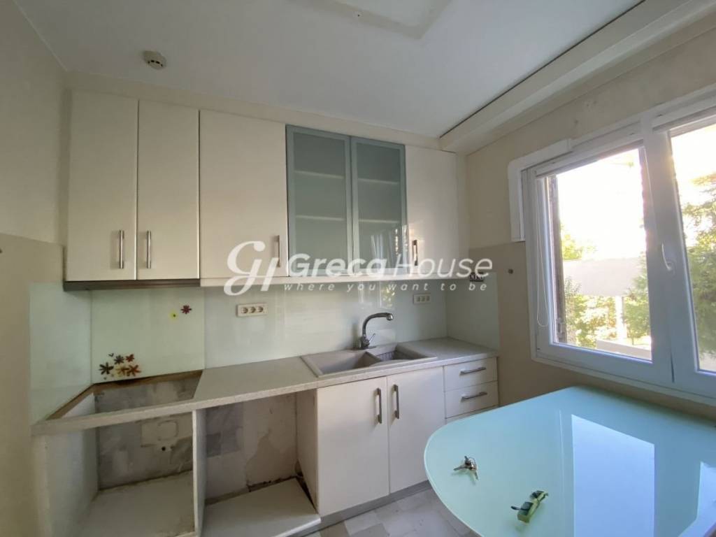 Apartment for sale in Kifissia near the metro station