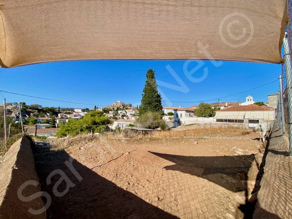 Large flat area on building plot, for sale on Hydra