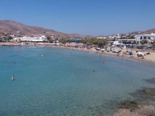 Άποψη παραλίας Σύρος / Syros beach view