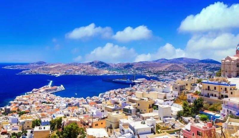 Άποψη Σύρου / Syros island view