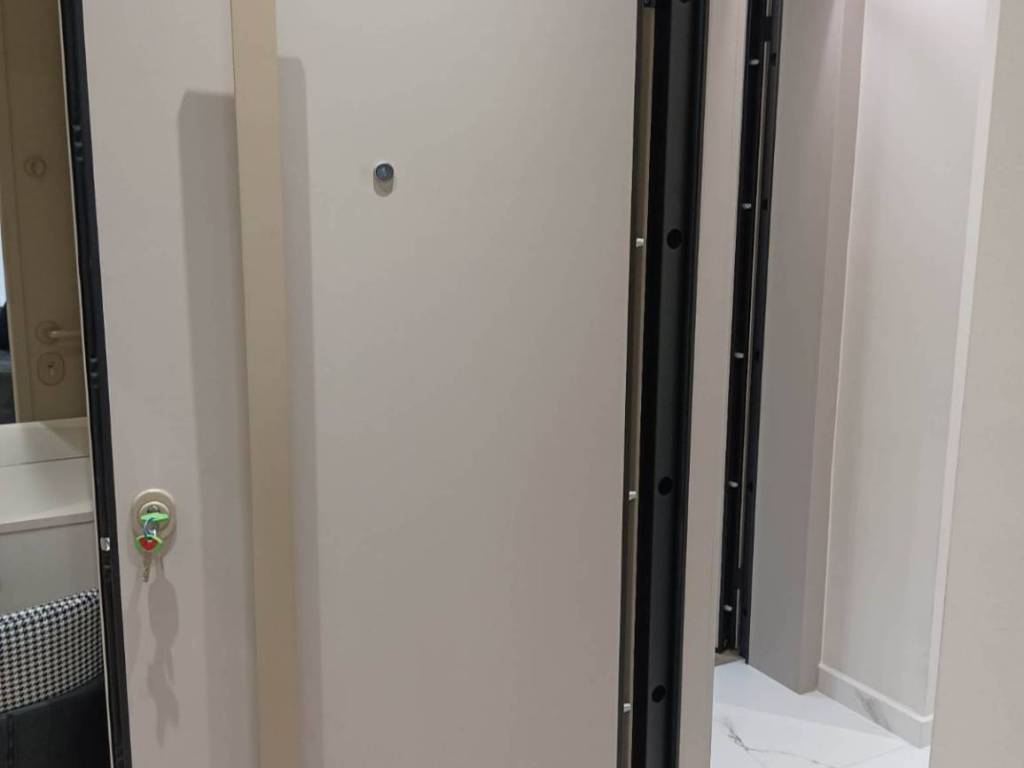 θωρακισμένη πόρτα