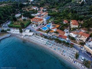 SAMOS  SITY BEACHE