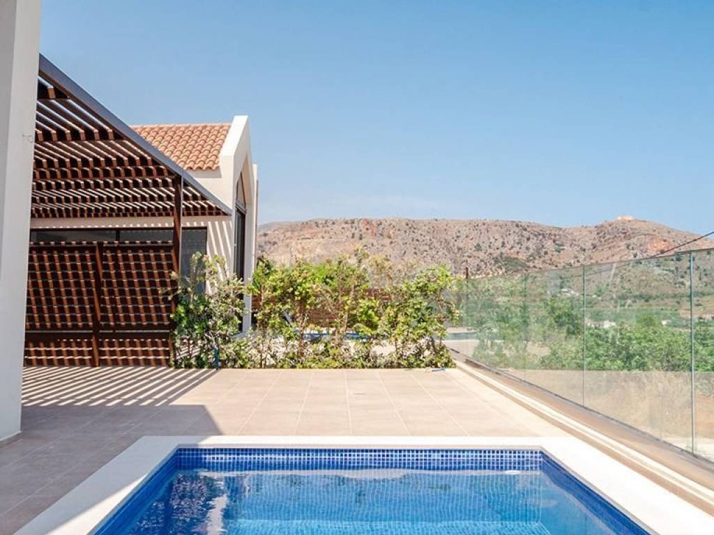 Luxury Villa for sale in Kalyves, Chania