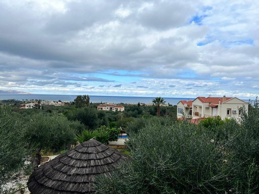 Seaview Villa for sale in Platanias Chania