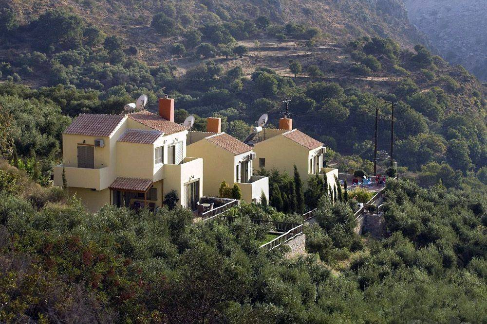 Six Villas for sale in Kissamos Crete