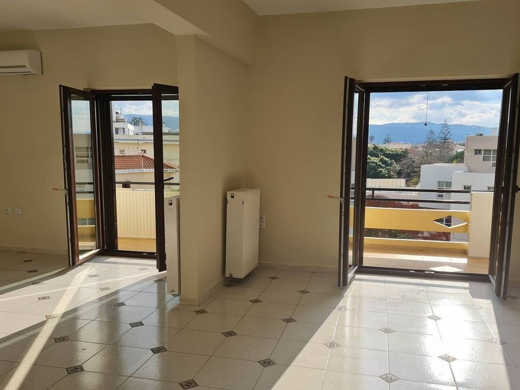 Ktimatoemporiki Central Penthouse for sale in Chania