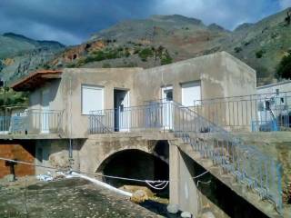 House for sale in Sfakia South Crete