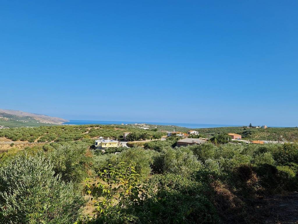 Ktimatoemporiki Plot for sale in Vouves Kolymbari