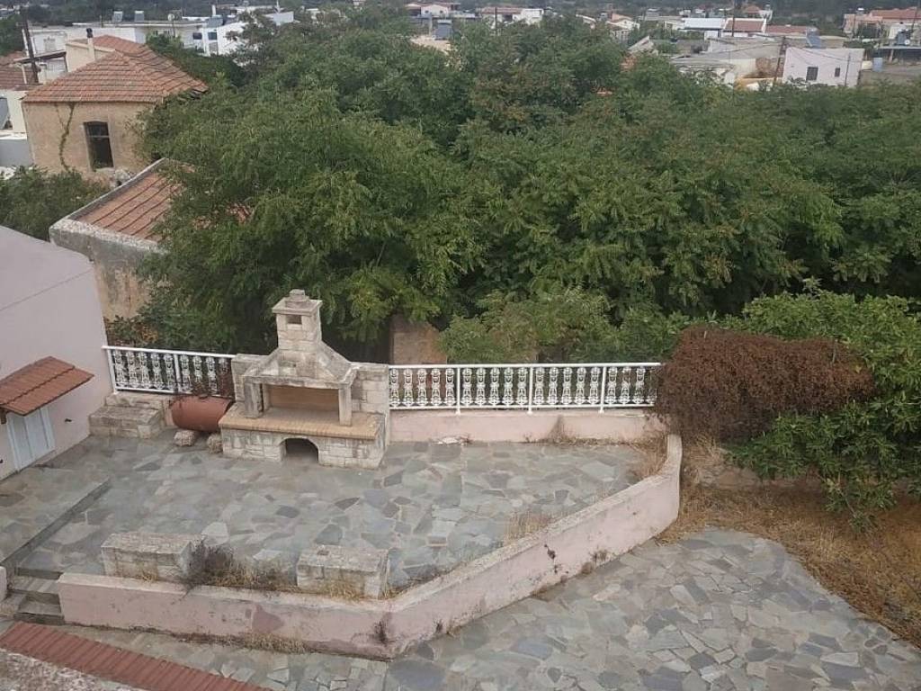 Ktimatoemporiki Property for sale in Chania