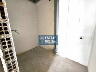 ★ Η τιμή είναι για τελειωμένο ★ 3 υπνοδωμάτια ★ Χώρος παρκινγκ ★  