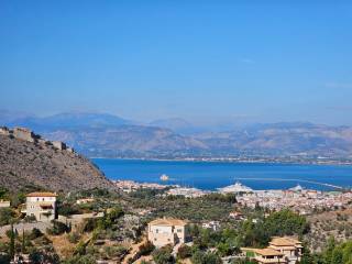 prime location in Nafplion, an even and buildable plot