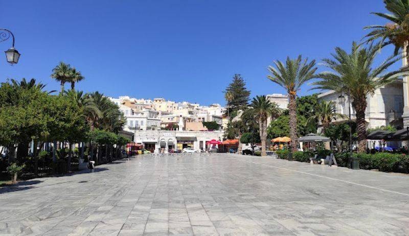 Apopse Syroy / Syros Island view