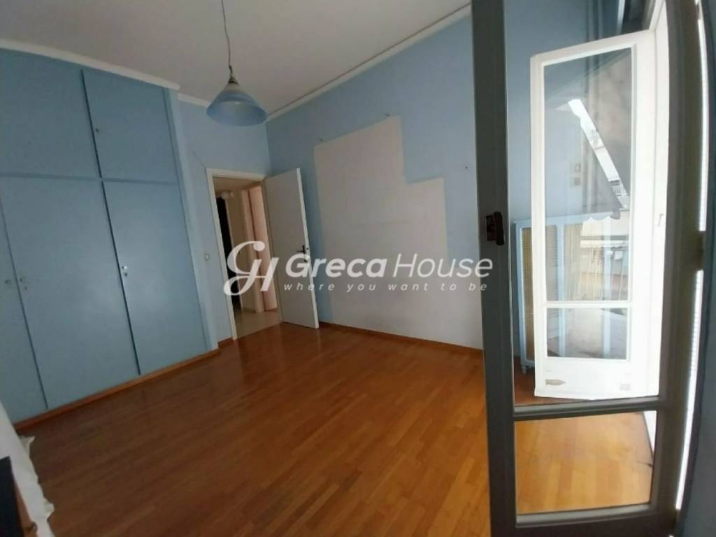 Large 3-floor 3-bedroom apartment for sale in Kypseli