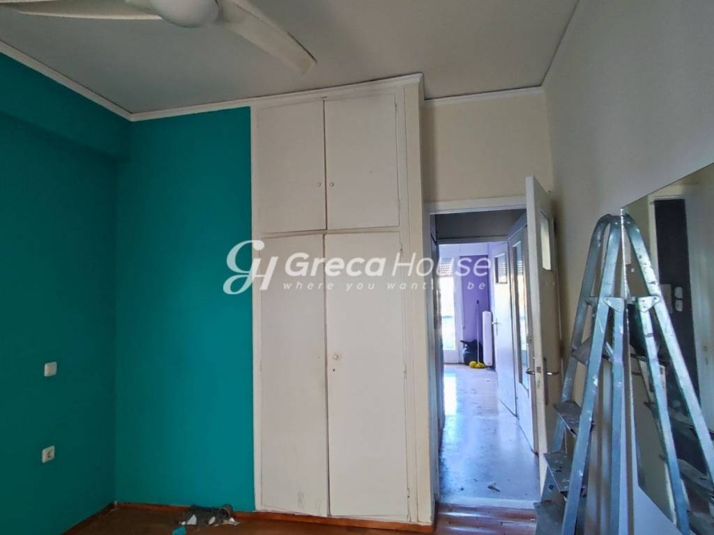 2 bedroom apartment for sale in Thisio.