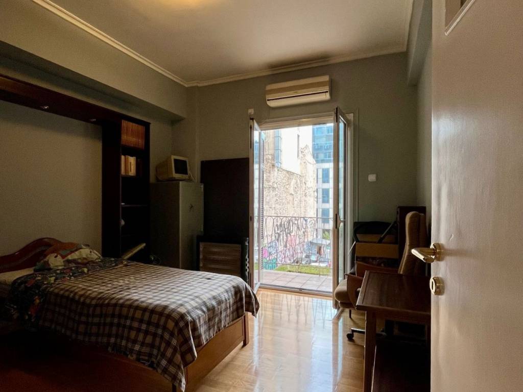 exarcheia_residential_apartment_for_sale