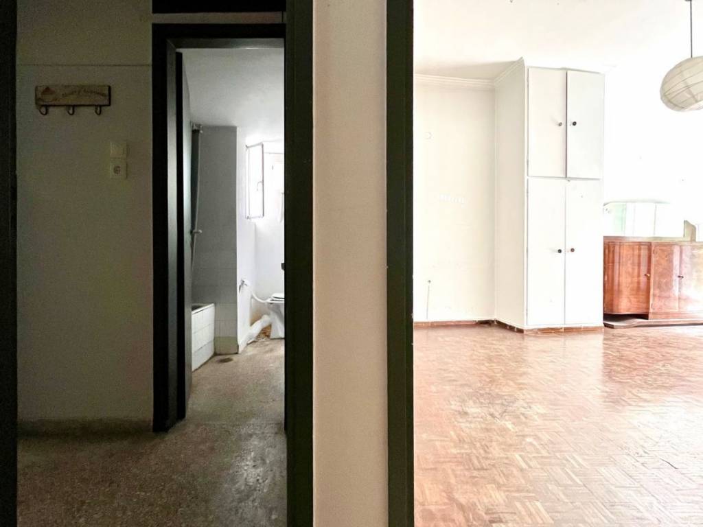 exarcheia_residential_apartment_for_sale