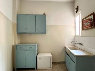 exarcheia_residential_apartment_for_sale