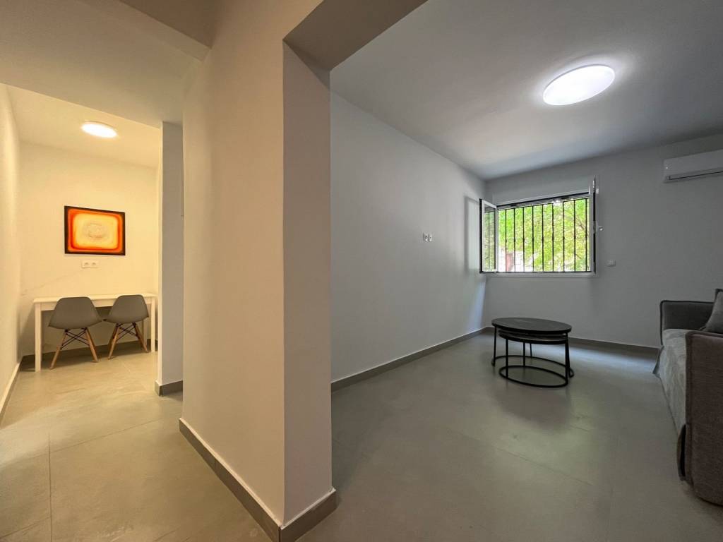 exarcheia_residential_apartment_for_rent