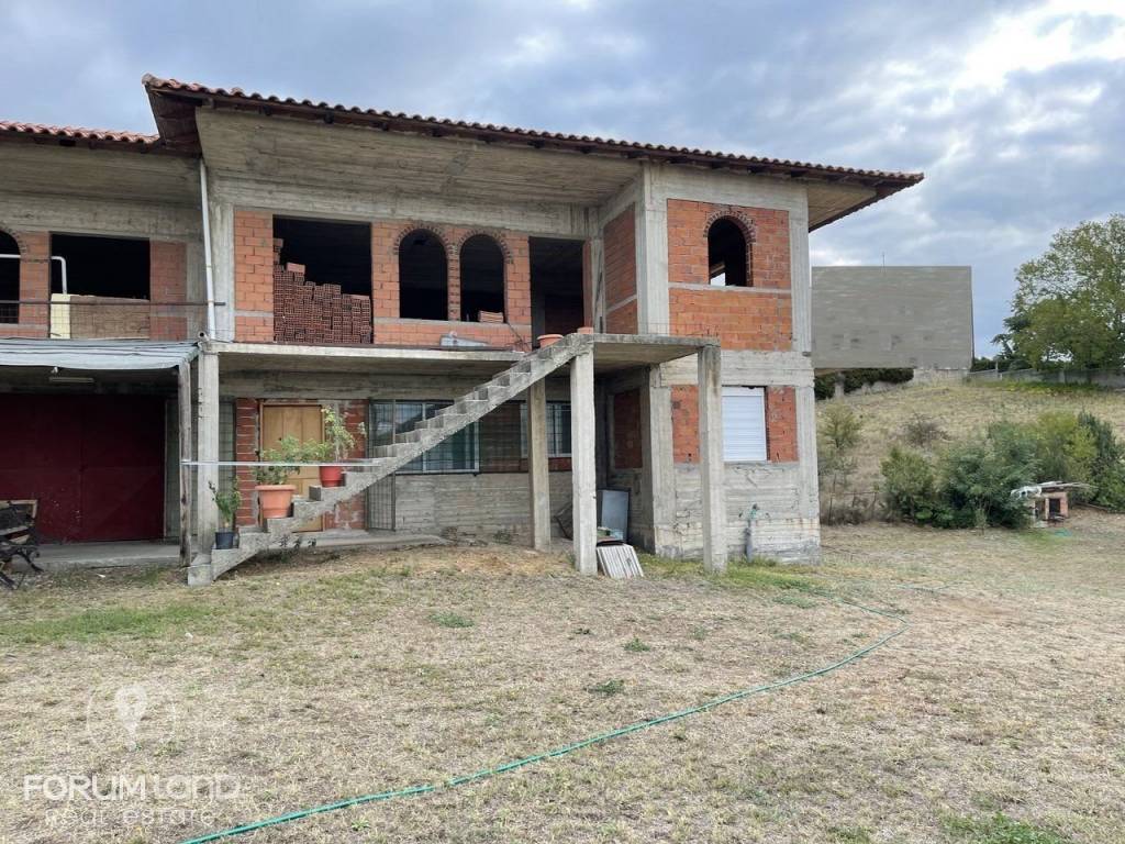 Forumland Real Estate, Κτίσμα 400τ.μ.