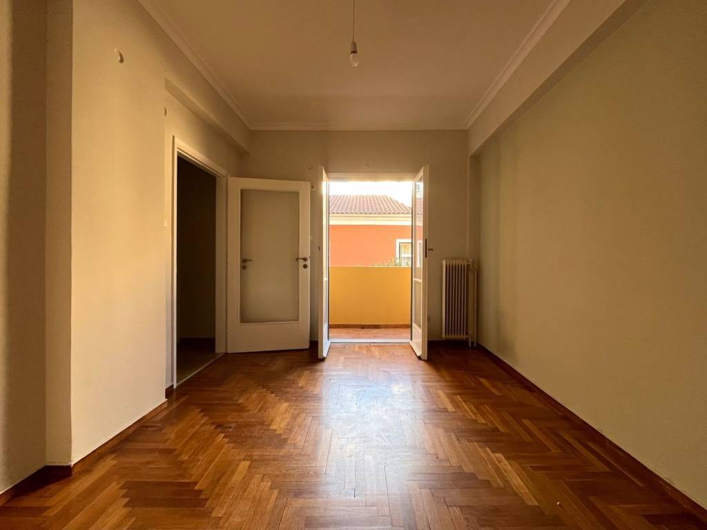 exarcheia_residential_apartment_for_rent