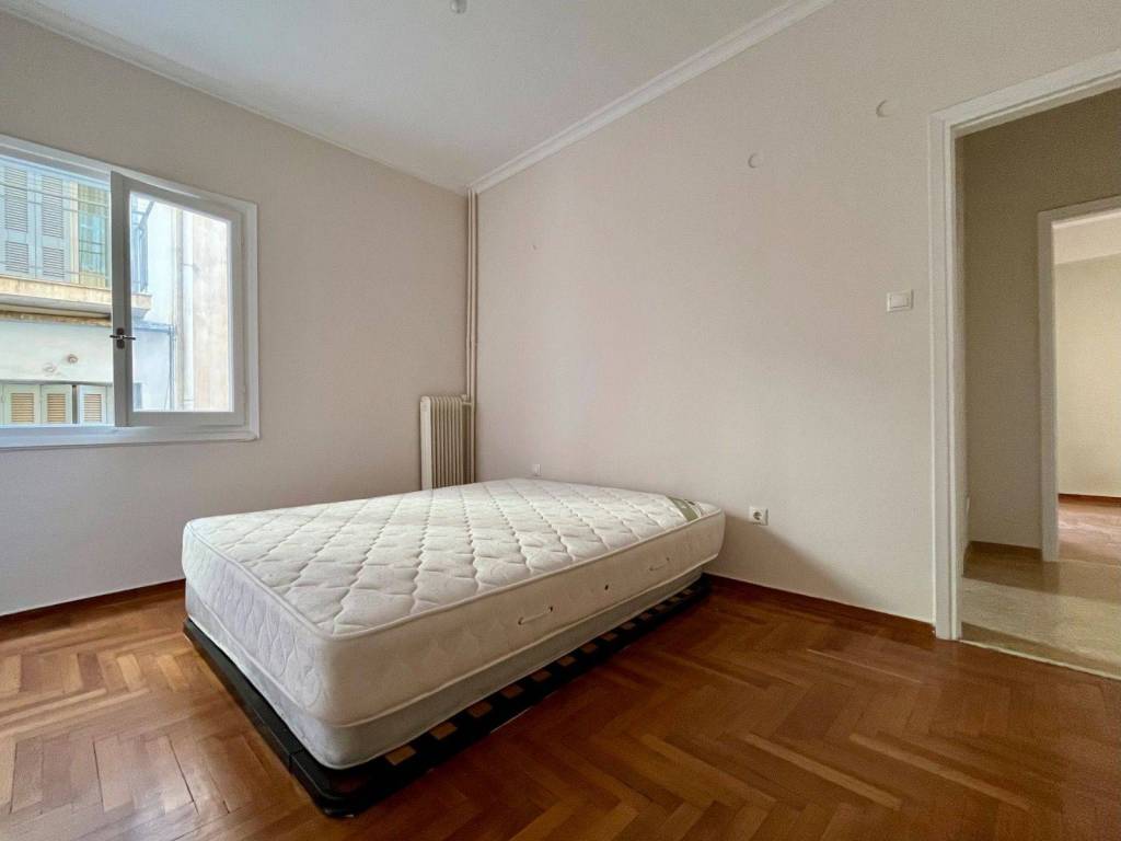 exarcheia_residential_apartment_for_rent