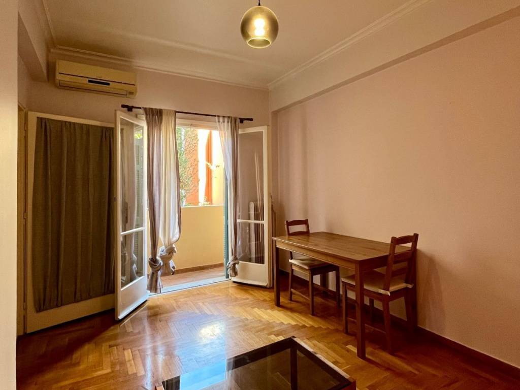 exarcheia_residential_apartment_for_rent