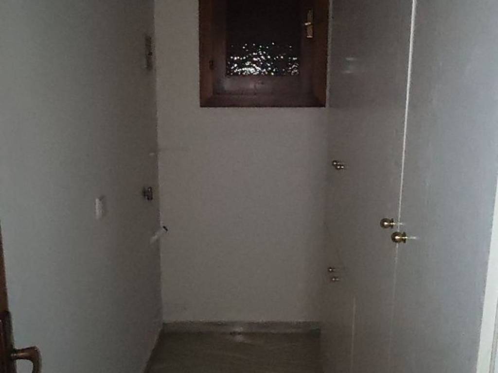 Οροφοδιαμέρισμα 2ου ορόφου προς πώληση στην  Κατερίνη