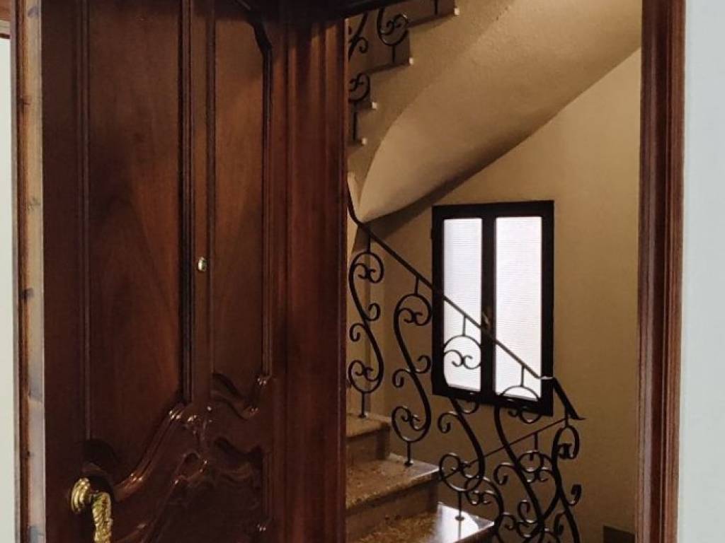 Οροφοδιαμέρισμα 2ου ορόφου προς πώληση στην  Κατερίνη