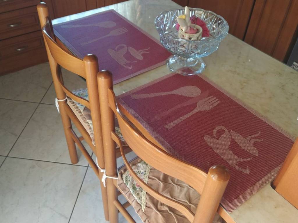 ΜΠΑΡ-ΠΑΣΟ ΚΟΥΖΙΝΑΣ