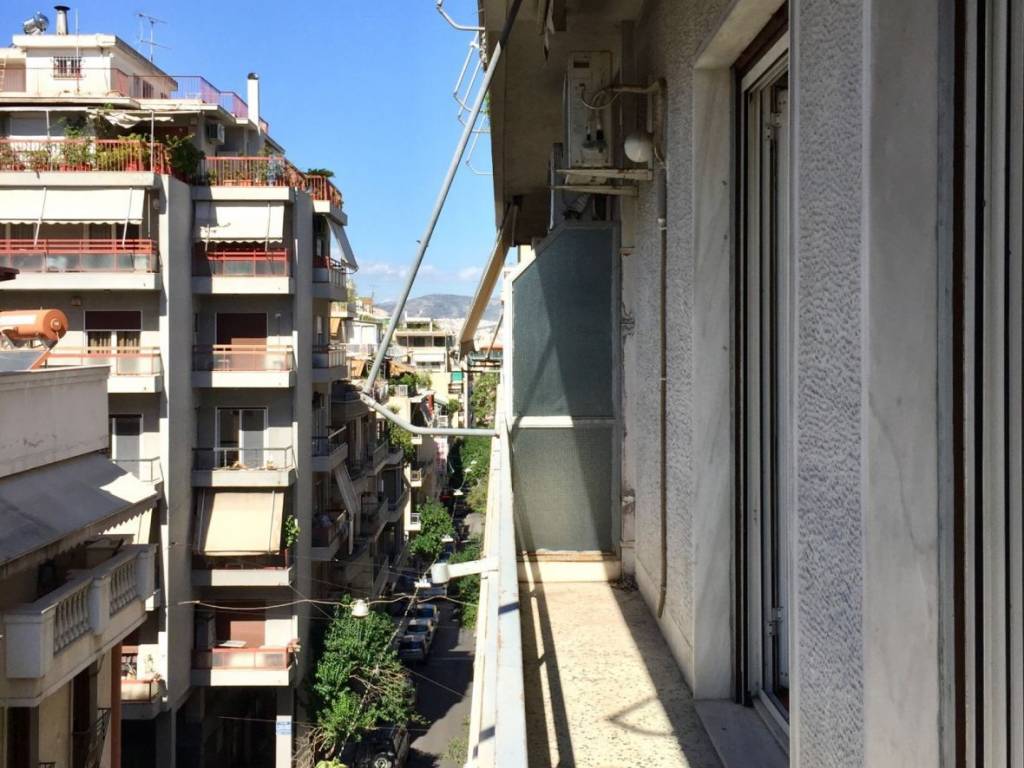 exarcheia_residential_apartment_for_sale