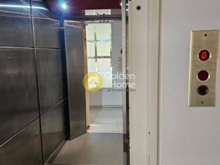 Ανελκυστήρας