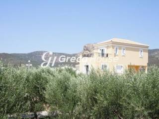 Villa for sale in Porto Heli