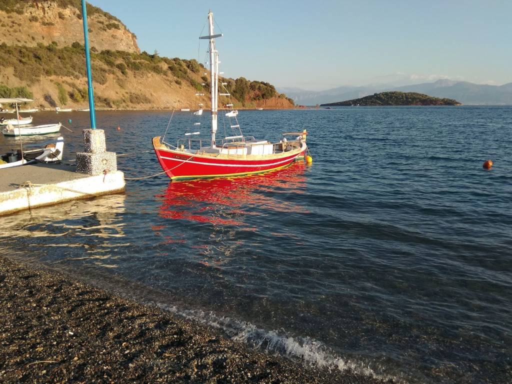 ΗΣΥΧΟΙ ΠΑΡΑΘΑΛΑΣΣΙΟΙ ΟΙΚΙΣΜΟΙ ΒΡΙΣΚΟΝΤΑΙ ΤΡΙΓΥΡΩ