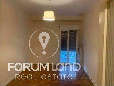 Forumland Real Estate, Καθιστικό