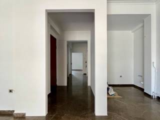 fokionos_negri_residential_apartment_for_rent