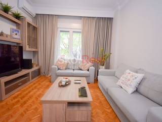 Σαλοκουζίνα