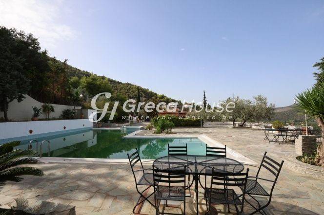 Detached house for rent in New Epidavros