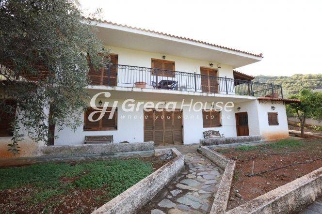 Detached house for rent in New Epidavros