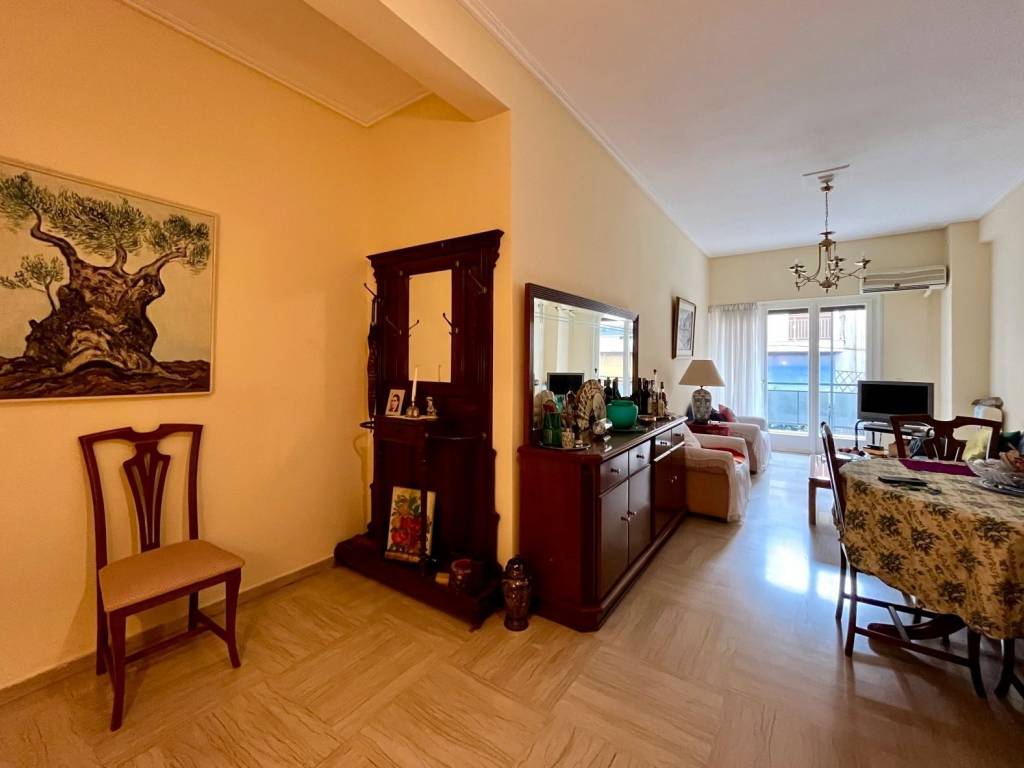 lofos_finopoulou_residential_apartment_for_sale