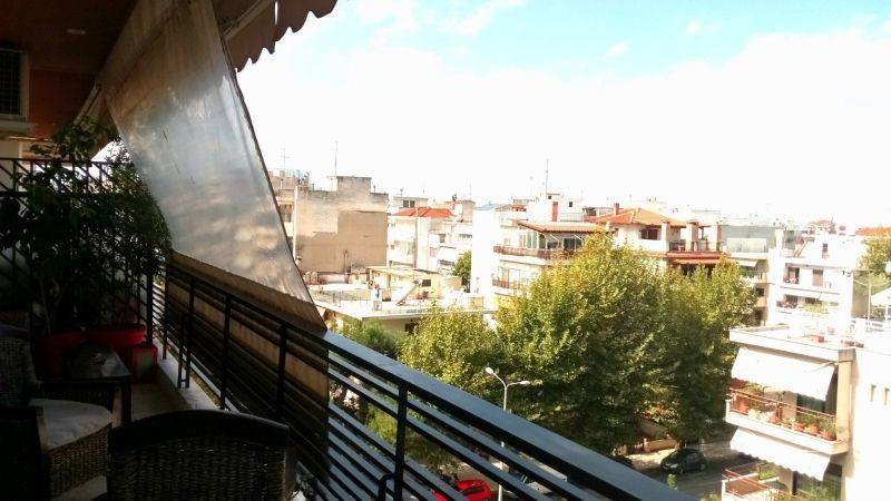 Θέα από μπαλκόνι