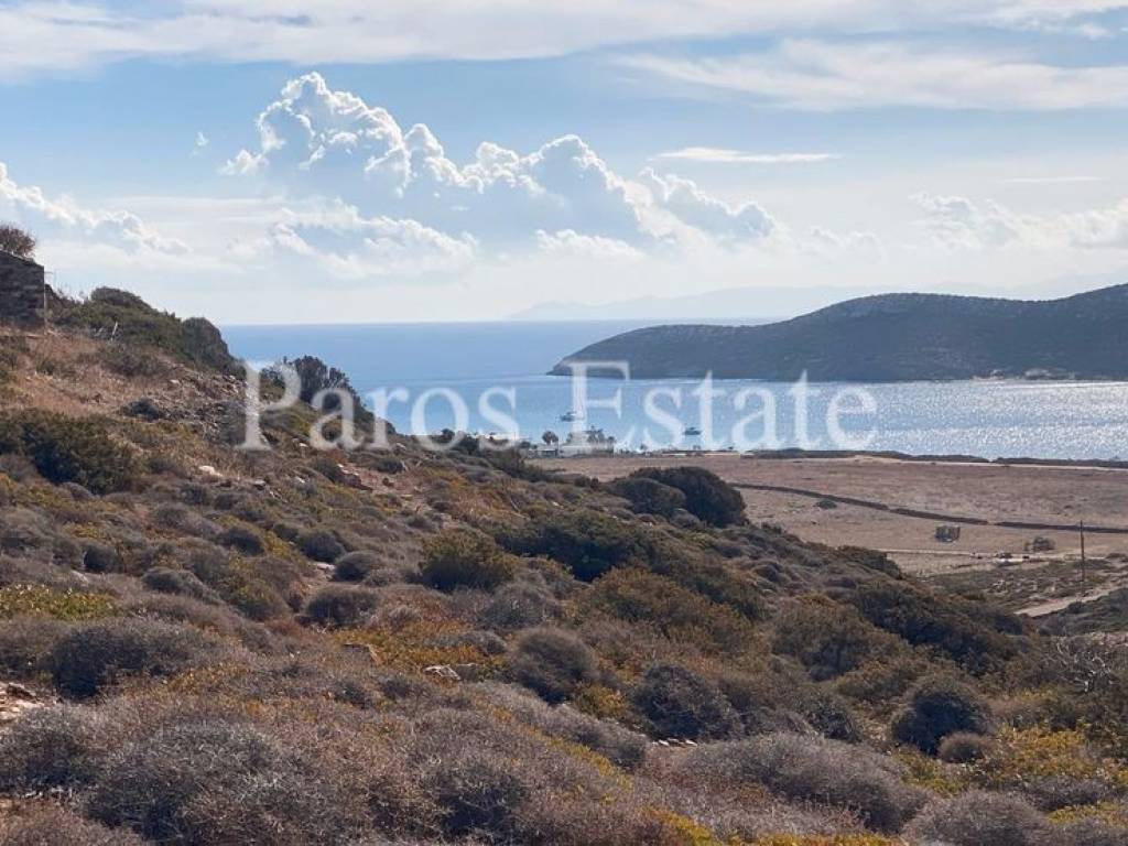 Θέα από το οικόπεδο