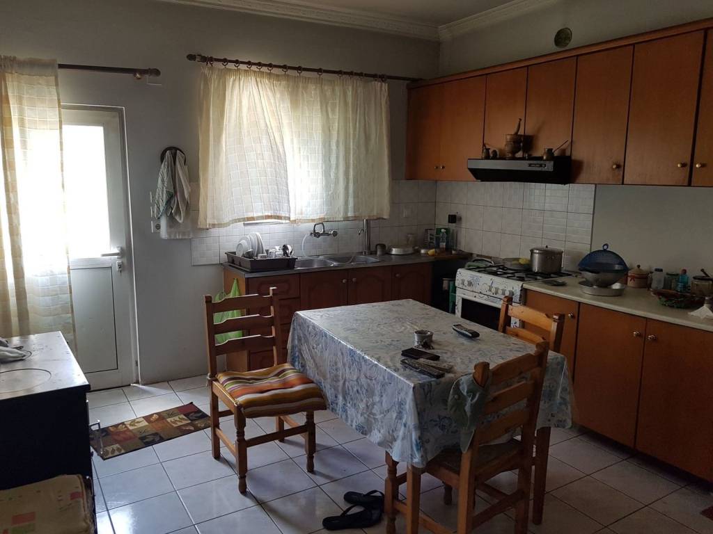 ΚΟΥΖΙΝΑ 
KITCHEN