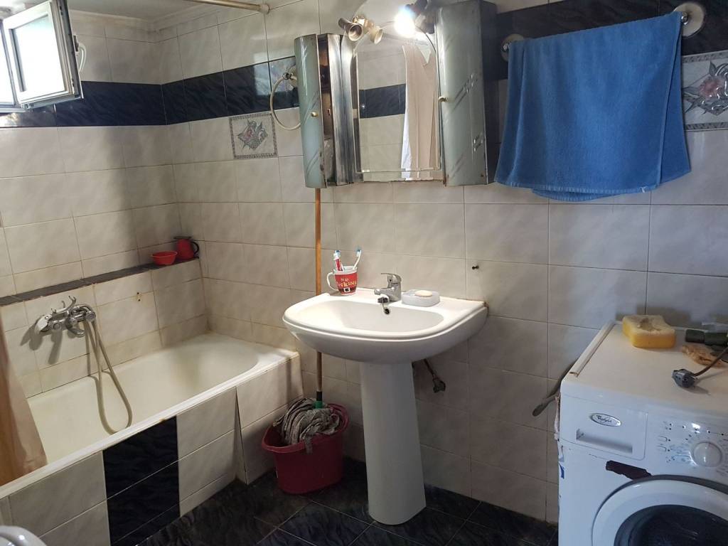 ΜΠΑΝΙΟ
BATH ROOM